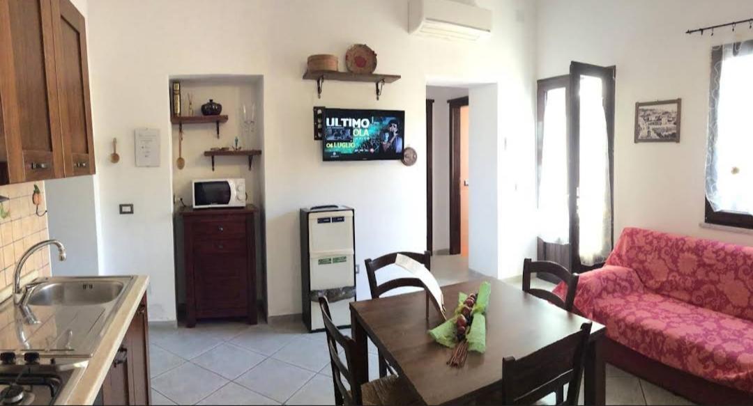 B&B Su Frori Arrubiu Teulada Buitenkant foto