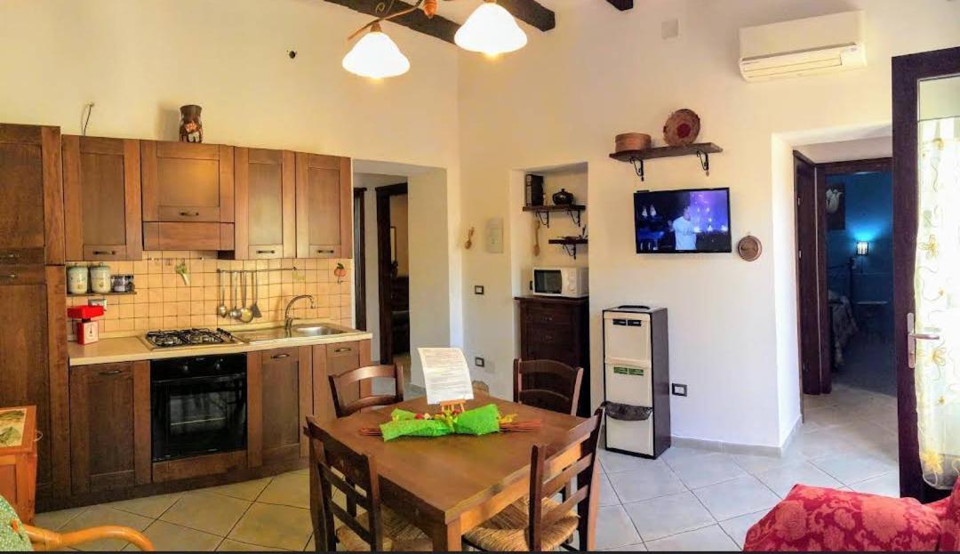 B&B Su Frori Arrubiu Teulada Buitenkant foto
