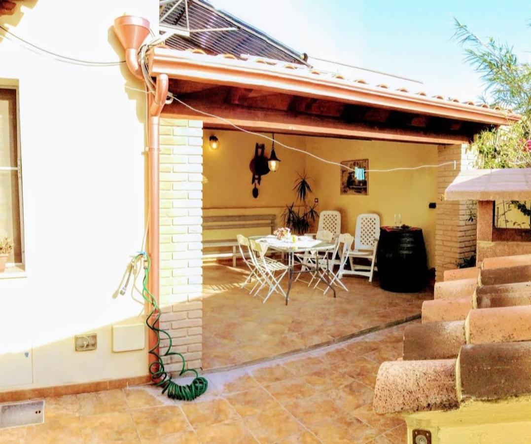 B&B Su Frori Arrubiu Teulada Buitenkant foto